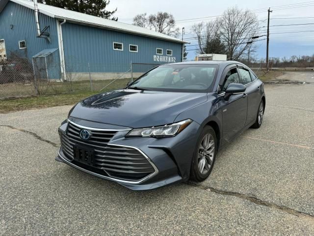 2019 Toyota Avalon XLE