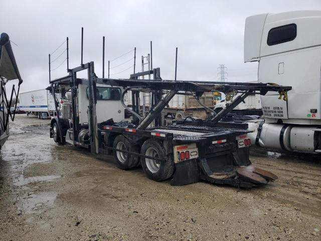 2014 Peterbilt 388