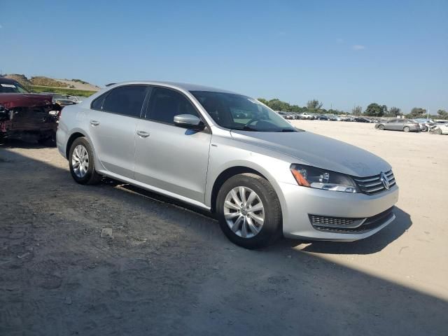 2015 Volkswagen Passat S