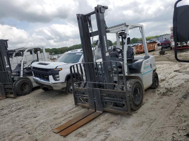 2021 Forklift Lift