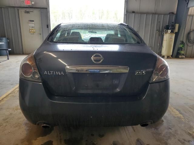 2010 Nissan Altima Base