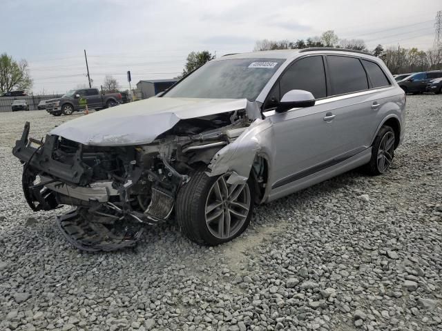 2018 Audi Q7 Prestige