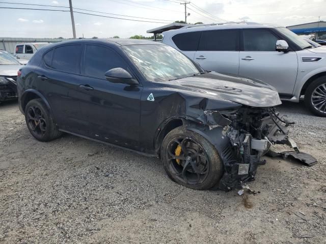 2019 Alfa Romeo Stelvio Quadrifoglio