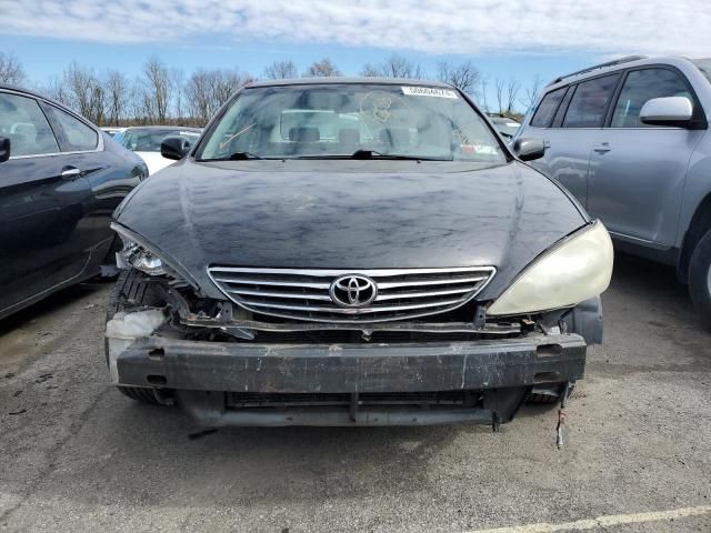 2005 Toyota Camry LE