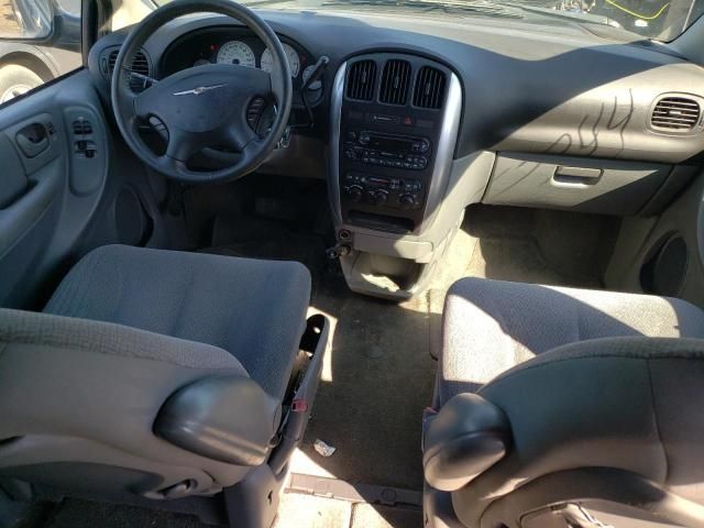 2006 Chrysler Town & Country Touring