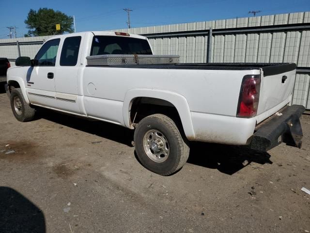 2004 Chevrolet Silverado C2500 Heavy Duty