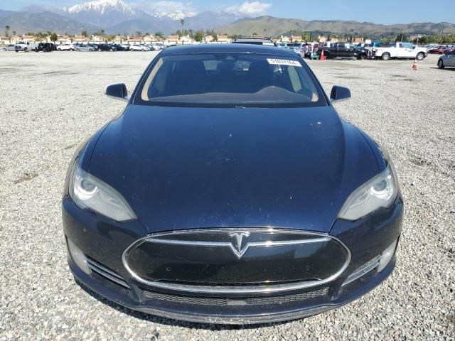 2015 Tesla Model S 85