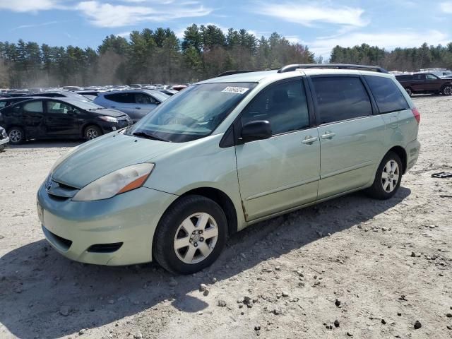 2008 Toyota Sienna CE