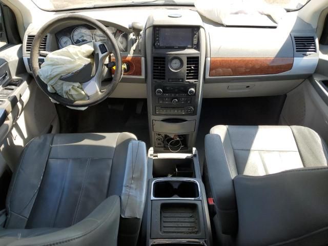 2008 Chrysler Town & Country Touring