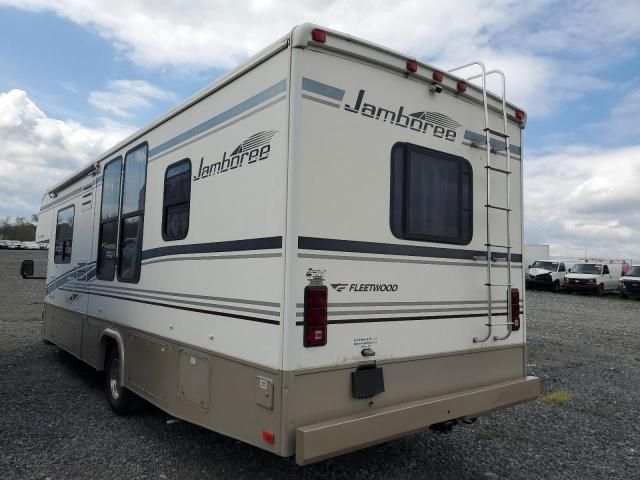 2005 Ford Econoline E450 Super Duty Cutaway Van