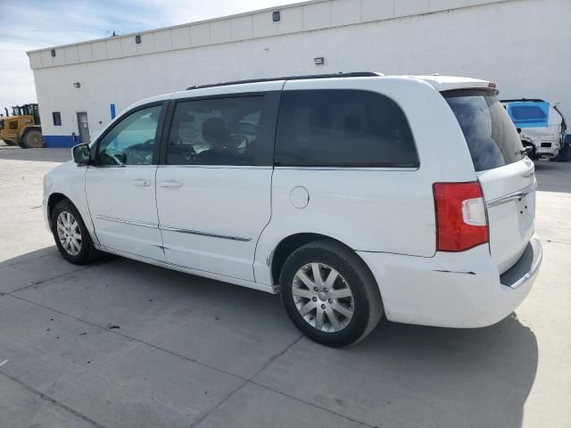 2016 Chrysler Town & Country Touring