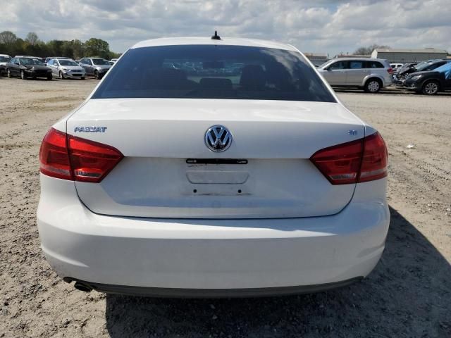 2012 Volkswagen Passat SE