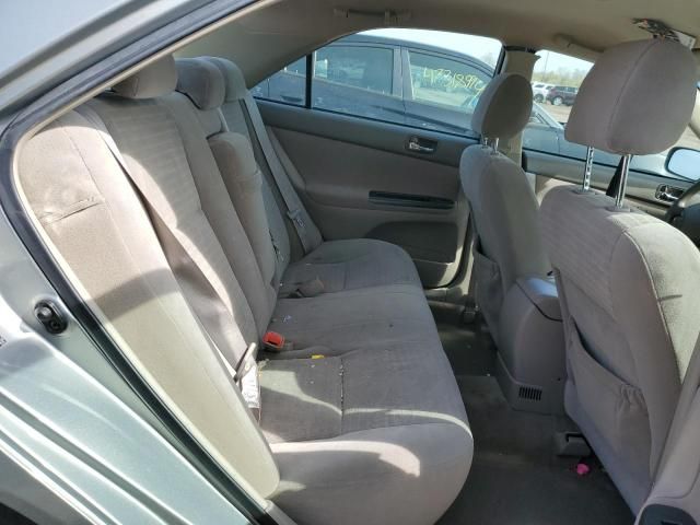 2005 Toyota Camry LE