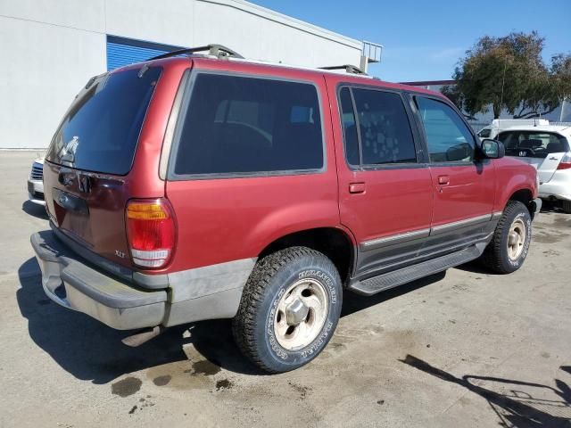 2000 Ford Explorer XLT