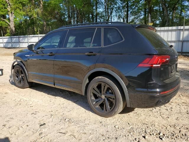 2024 Volkswagen Tiguan SE R-LINE Black