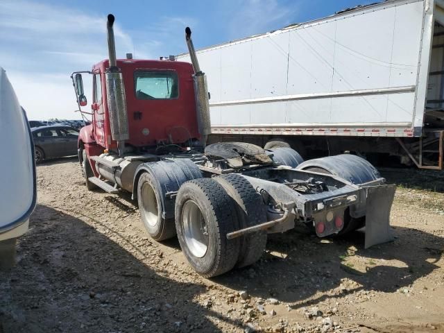 2007 Freightliner Conventional Columbia