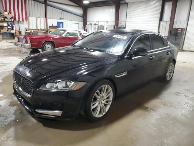 2016 Jaguar XF Prestige