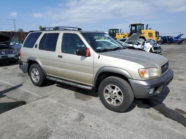 2000 Nissan Pathfinder LE