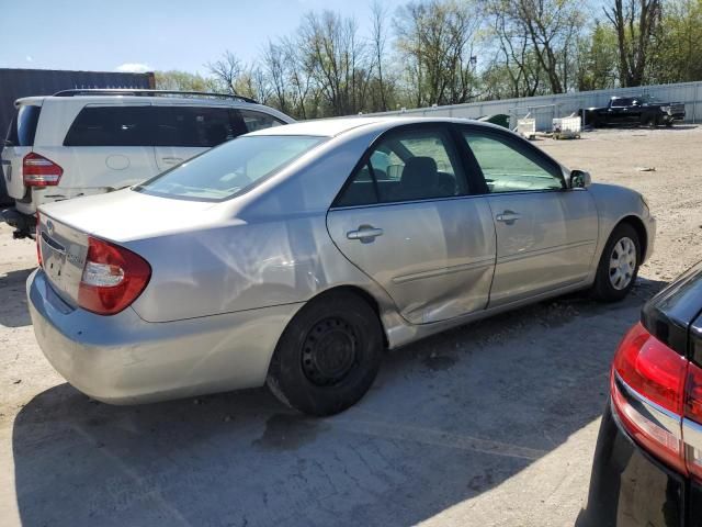 2004 Toyota Camry LE