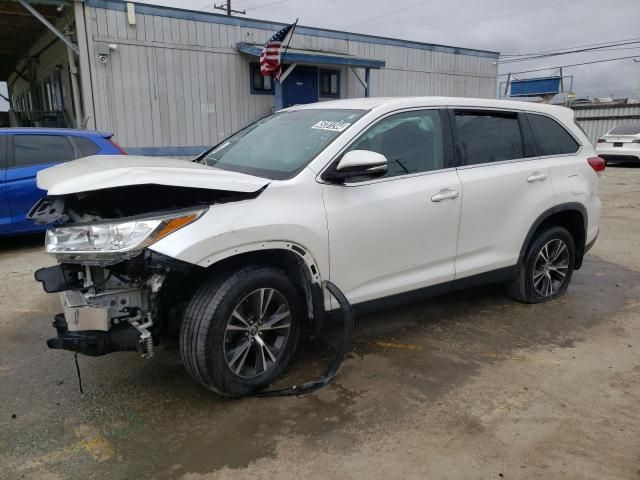 2019 Toyota Highlander LE