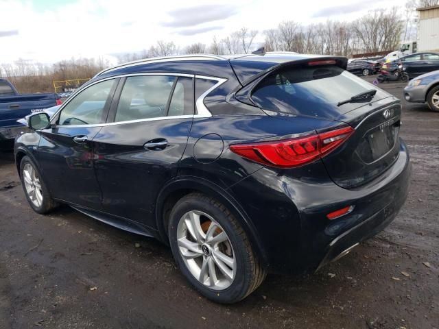 2017 Infiniti QX30 Base