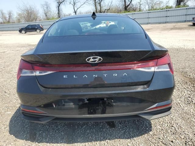 2022 Hyundai Elantra SEL