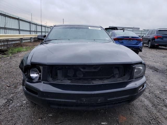 2005 Ford Mustang