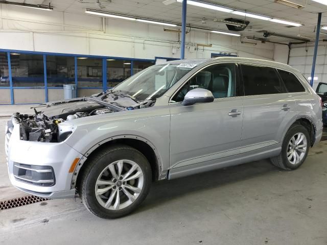 2018 Audi Q7 Premium Plus