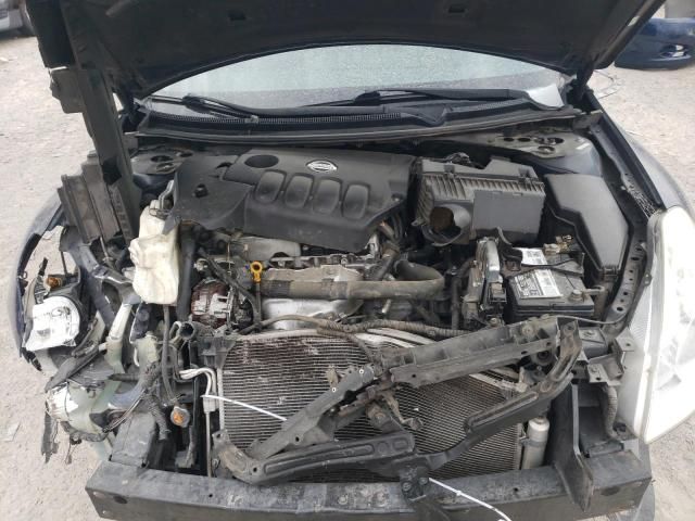 2010 Nissan Altima Base