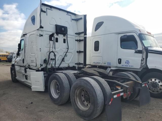 2016 Freightliner Cascadia 125