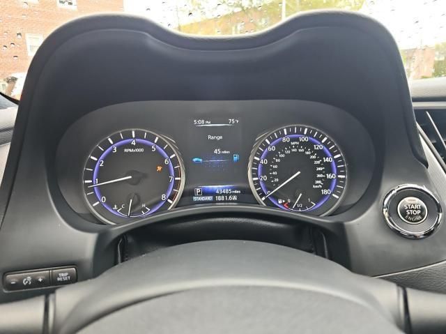 2017 Infiniti Q60 Base