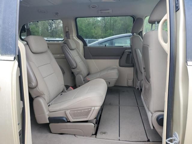 2010 Chrysler Town & Country Touring