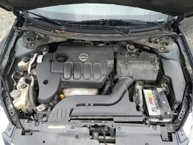 2010 Nissan Altima Base