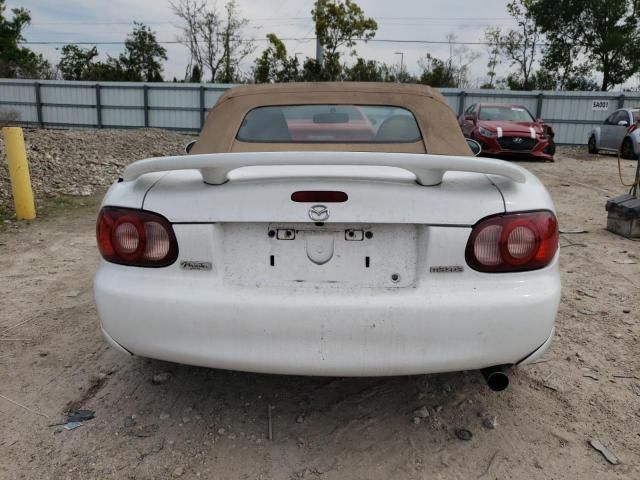 2002 Mazda MX-5 Miata Base