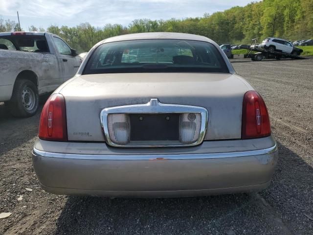 2000 Lincoln Town Car Executive