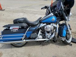 Salvage motorcycles for sale at Pekin, IL auction: 2004 Harley-Davidson Flhtcui