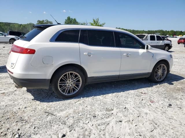 2016 Lincoln MKT