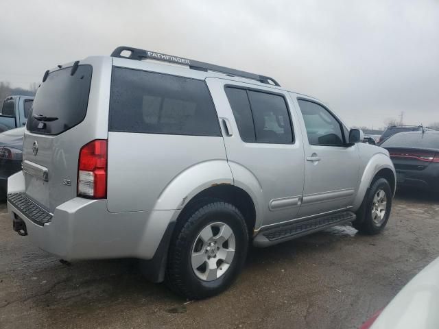 2007 Nissan Pathfinder LE