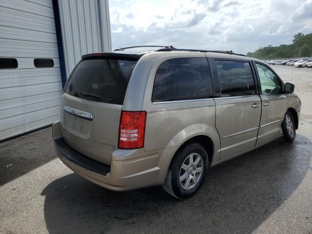 2009 Chrysler Town & Country Touring