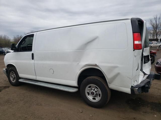 2020 Chevrolet Express G2500