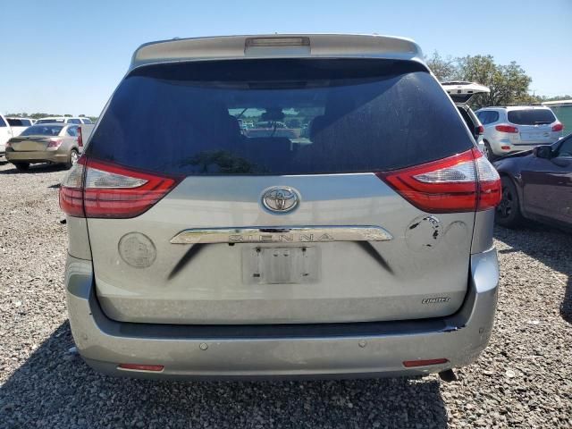 2016 Toyota Sienna XLE