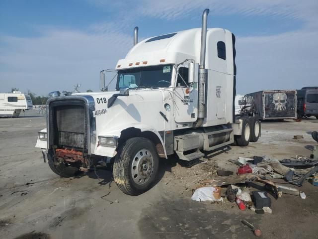 1996 Freightliner Conventional FLD120