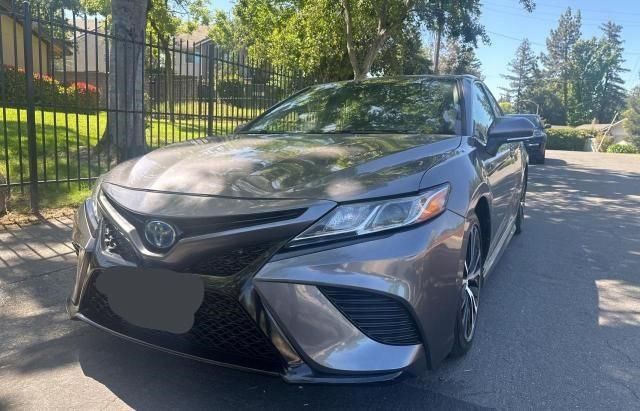 2018 Toyota Camry Hybrid