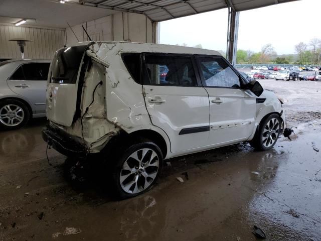 2013 KIA Soul +