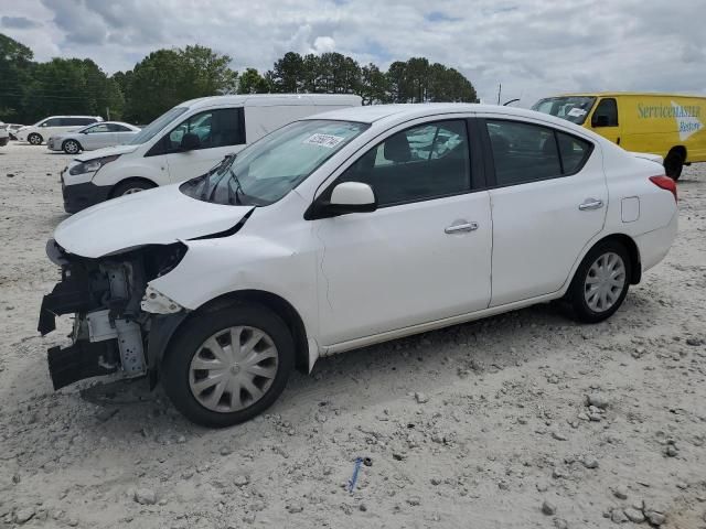 2013 Nissan Versa S