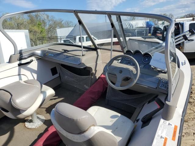 2004 Crestliner Boat TRL