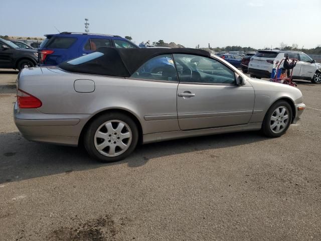 2003 Mercedes-Benz CLK 320