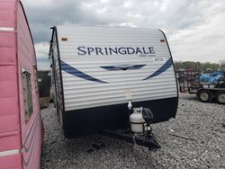 Camiones salvage sin ofertas aún a la venta en subasta: 2021 Keystone Springdale