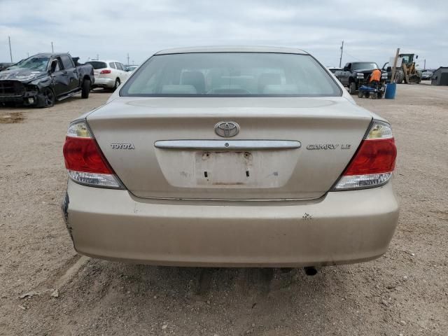 2005 Toyota Camry LE