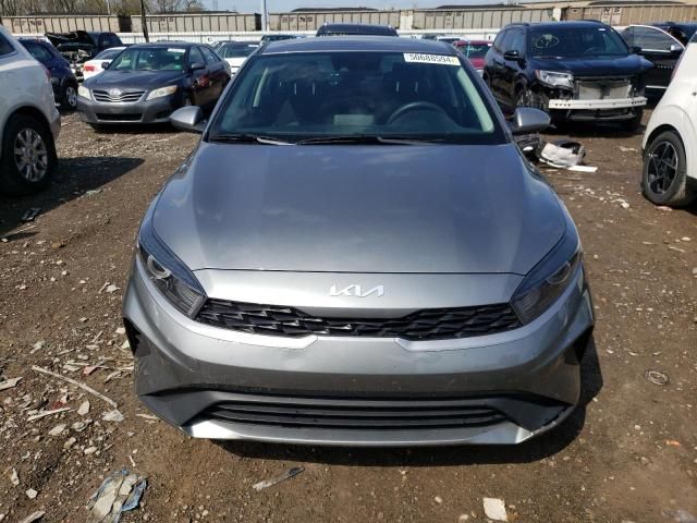 2022 KIA Forte FE